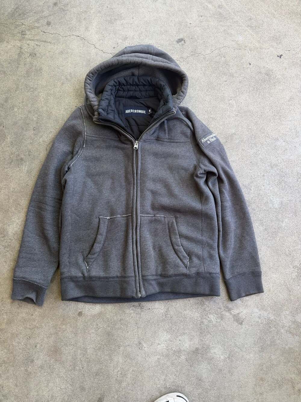 Abercrombie & Fitch Y2K Quilted Lined Full Zip Hoodie Gray Size M